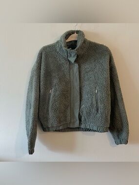 Vuori Cozy Sherpa Jacket Dusty Pine Greenish Grey Plush M High Pile